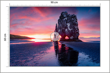Fototapeta Skały Nad Morzem O Zmierzchu 90 × 60 cm – podgląd kadru