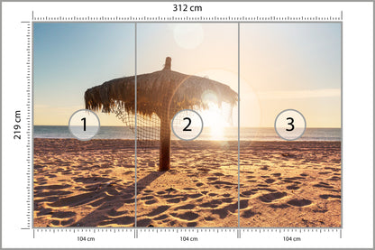 Fototapeta Plaża Zachód Słońca Z Parasolem 312 × 219 cm – podgląd kadru