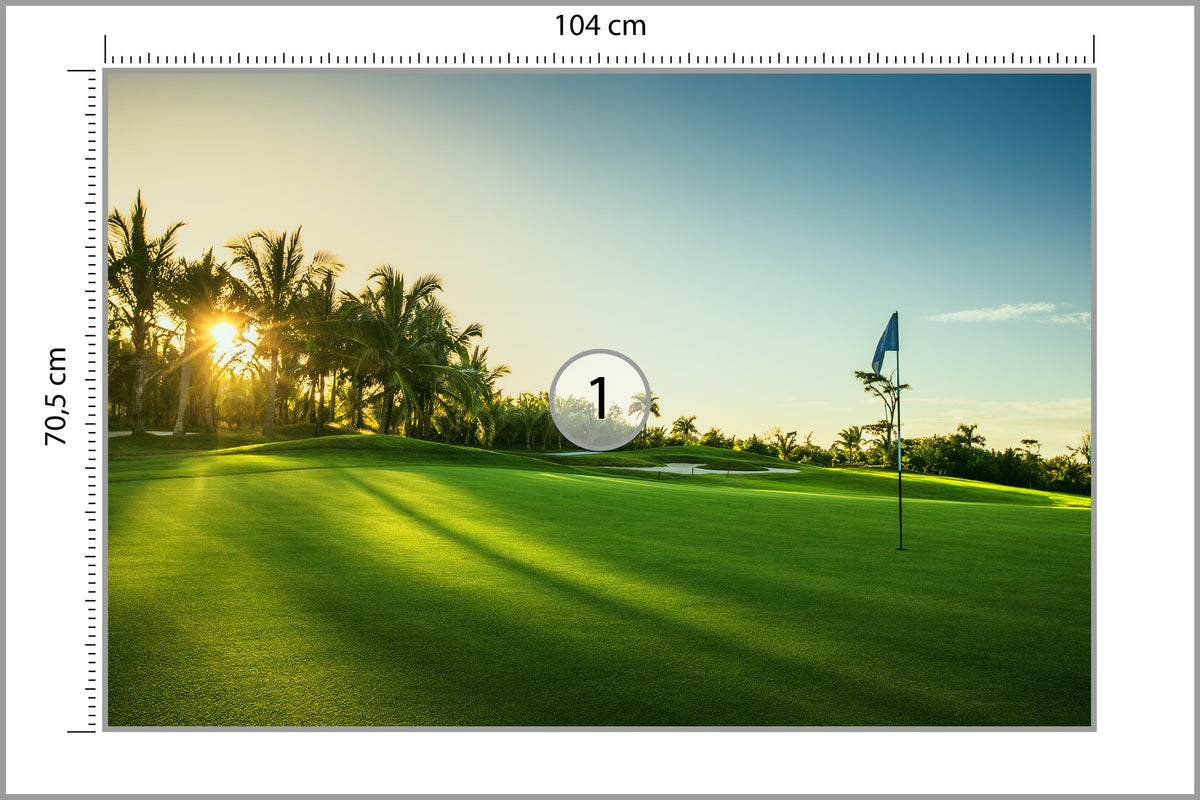 Fototapeta Pole Golfowe O Wschodzie Słońca 104 × 70,5 cm – podgląd kadru