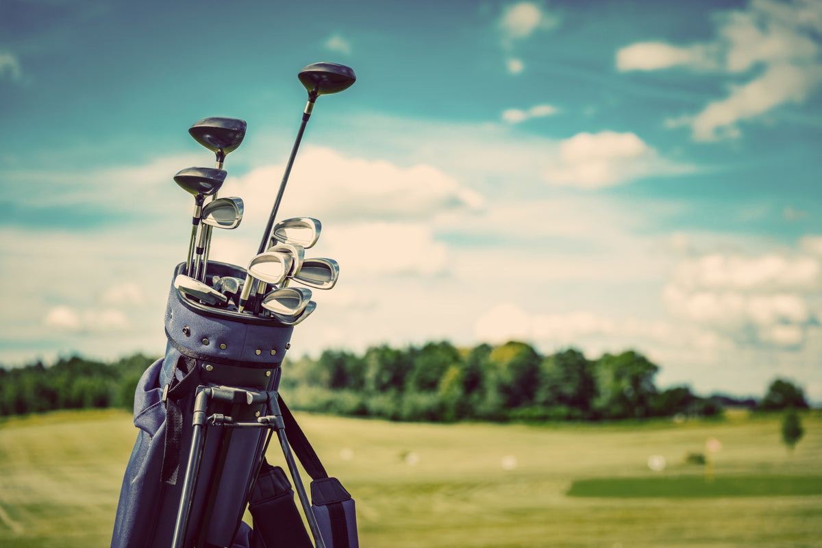 Fototapeta Torba Golfowa Na Tle Pola – wzór