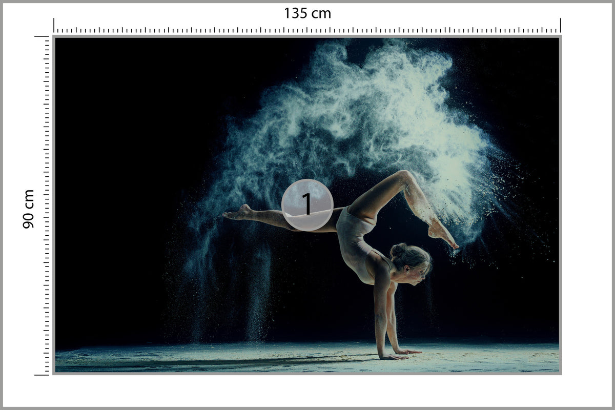 Fototapeta Gimnastyczka Podczas Występu 135 × 90 cm – podgląd kadru