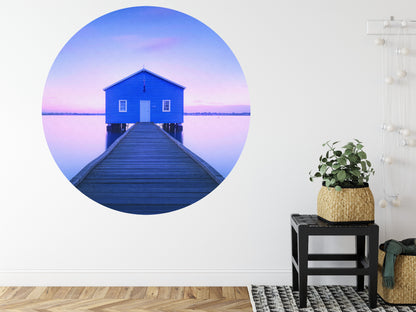 Fototapeta Okrągła Boathouse Autorstwa Richarda Vandewalle'a – aranżacja wnętrza