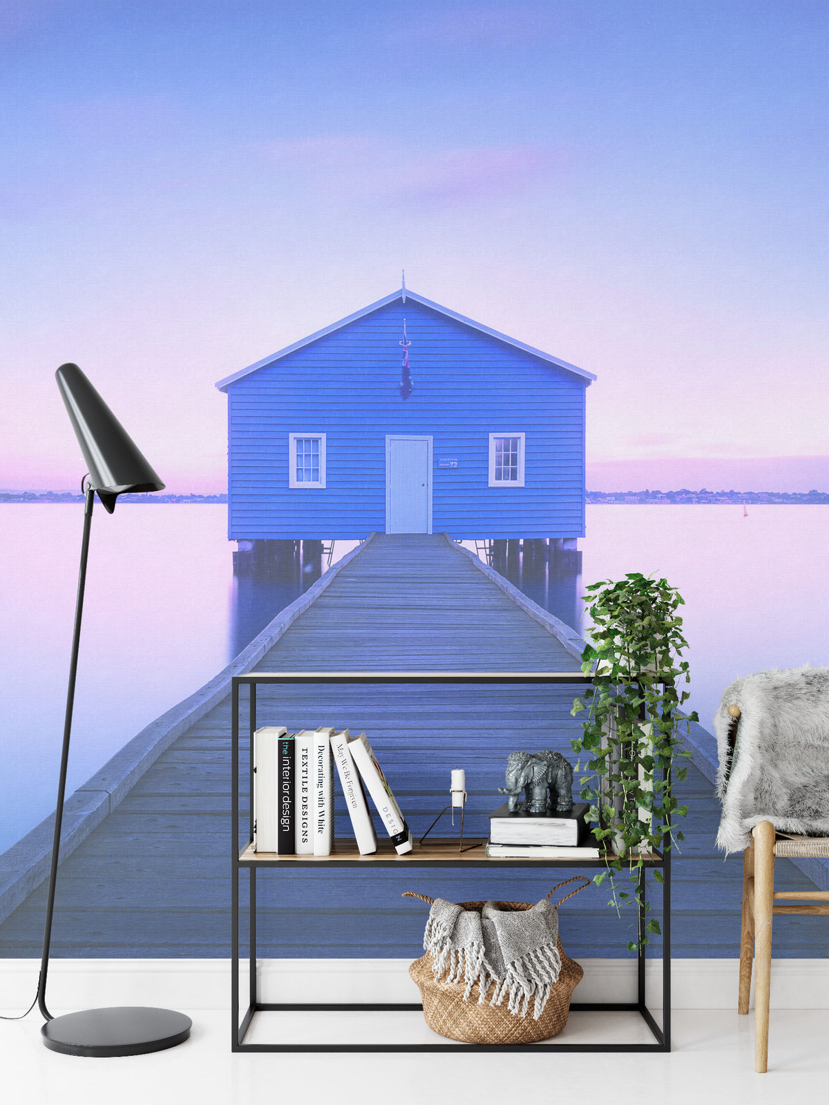Fototapeta Kwadratowa Boathouse Autorstwa Richarda Vandewalle'a – aranżacja wnętrza