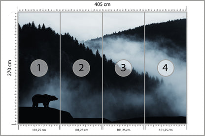 Fototapeta Niedźwiedź W Górach We Mgle 405 × 270 cm – podgląd kadru
