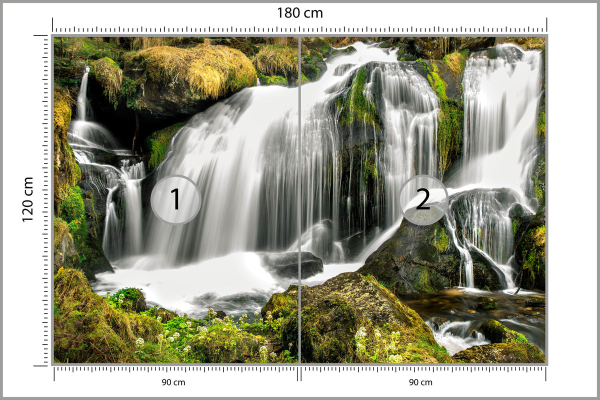 Fototapeta Wodospad W Lesie Na Omszałych Skałach 180 × 120 cm – podgląd kadru