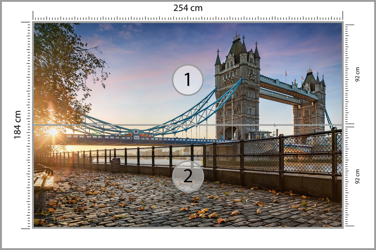 Fototapeta Londyn Tower Bridge O Wschodzie Słońca 254 × 184 cm – podgląd kadru