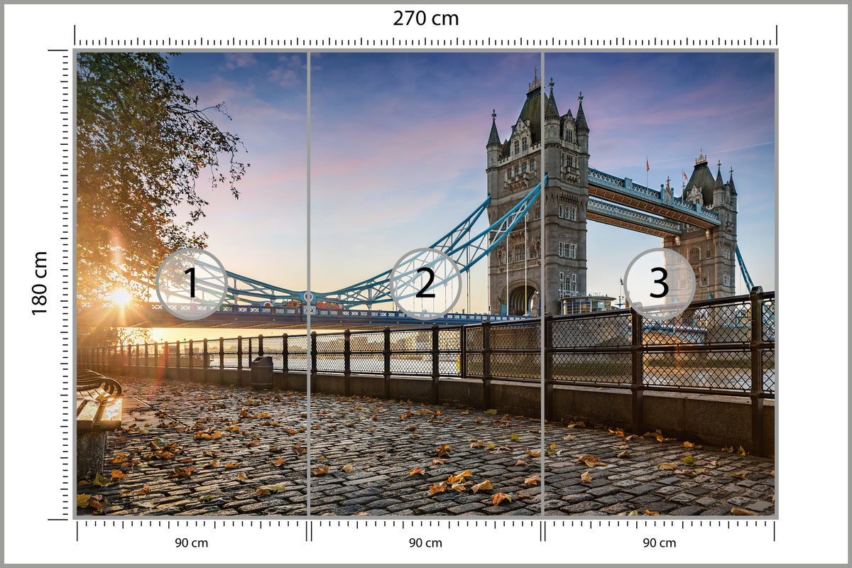 Fototapeta Londyn Tower Bridge O Wschodzie Słońca 270 × 180 cm – podgląd kadru