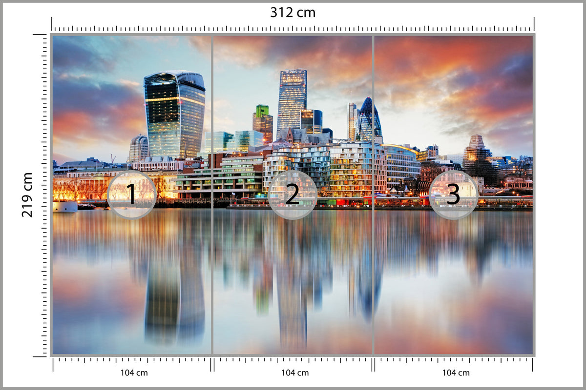 Fototapeta Panorama Londynu Odbita W Tamizie 312 × 219 cm – podgląd kadru