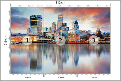 Fototapeta Panorama Londynu Odbita W Tamizie 312 × 219 cm – podgląd kadru