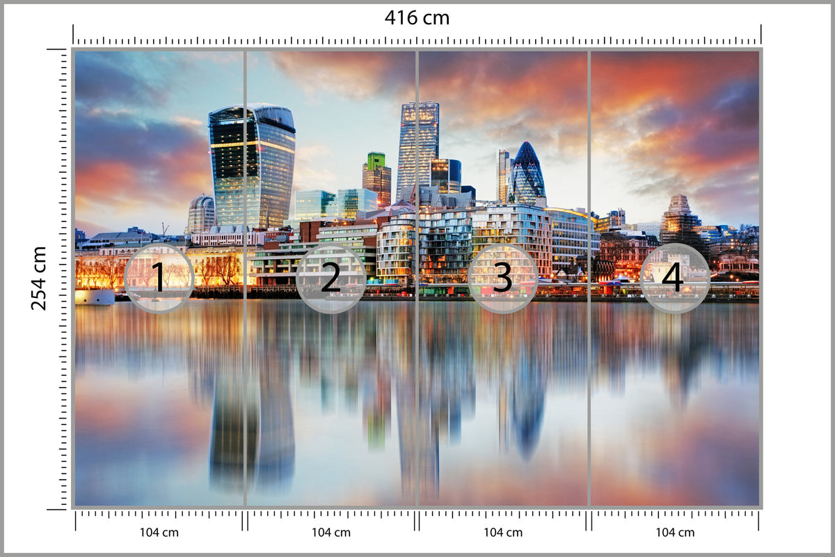 Fototapeta Panorama Londynu Odbita W Tamizie 416 × 254 cm – podgląd kadru