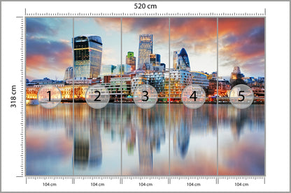 Fototapeta Panorama Londynu Odbita W Tamizie 520 × 318 cm – podgląd kadru
