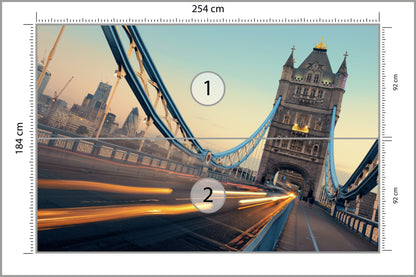 Fototapeta Londyn Tower Bridge Ze Światłami Ruchu 254 × 184 cm – podgląd kadru