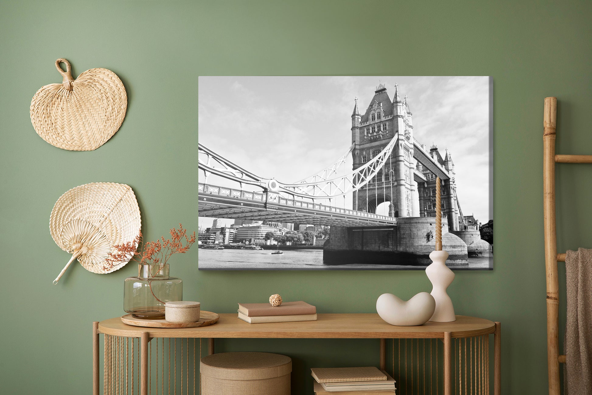 Obraz Na Płótnie Most Tower Bridge – majestatyczny pejzaż miejski do wnętrz industrialnych i nowoczesnych – widok 4