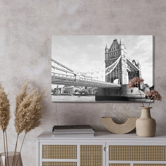 Obraz Na Płótnie Most Tower Bridge – majestatyczny pejzaż miejski do wnętrz industrialnych i nowoczesnych – widok 2