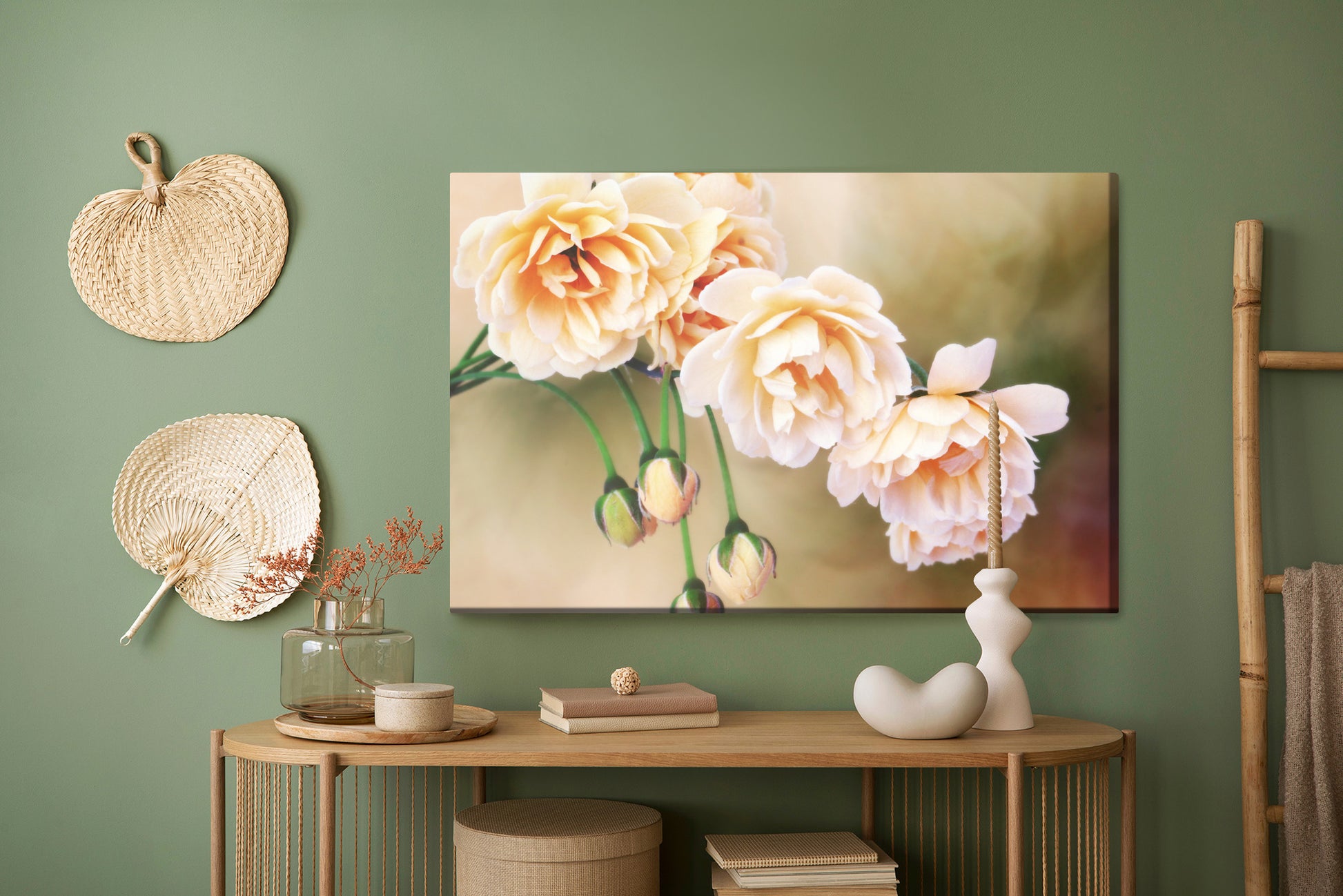 Obraz Na Płótnie Miniaturowe Róże – subtelna dekoracja floralna do wnętrz romantycznych i shabby chic – widok 4