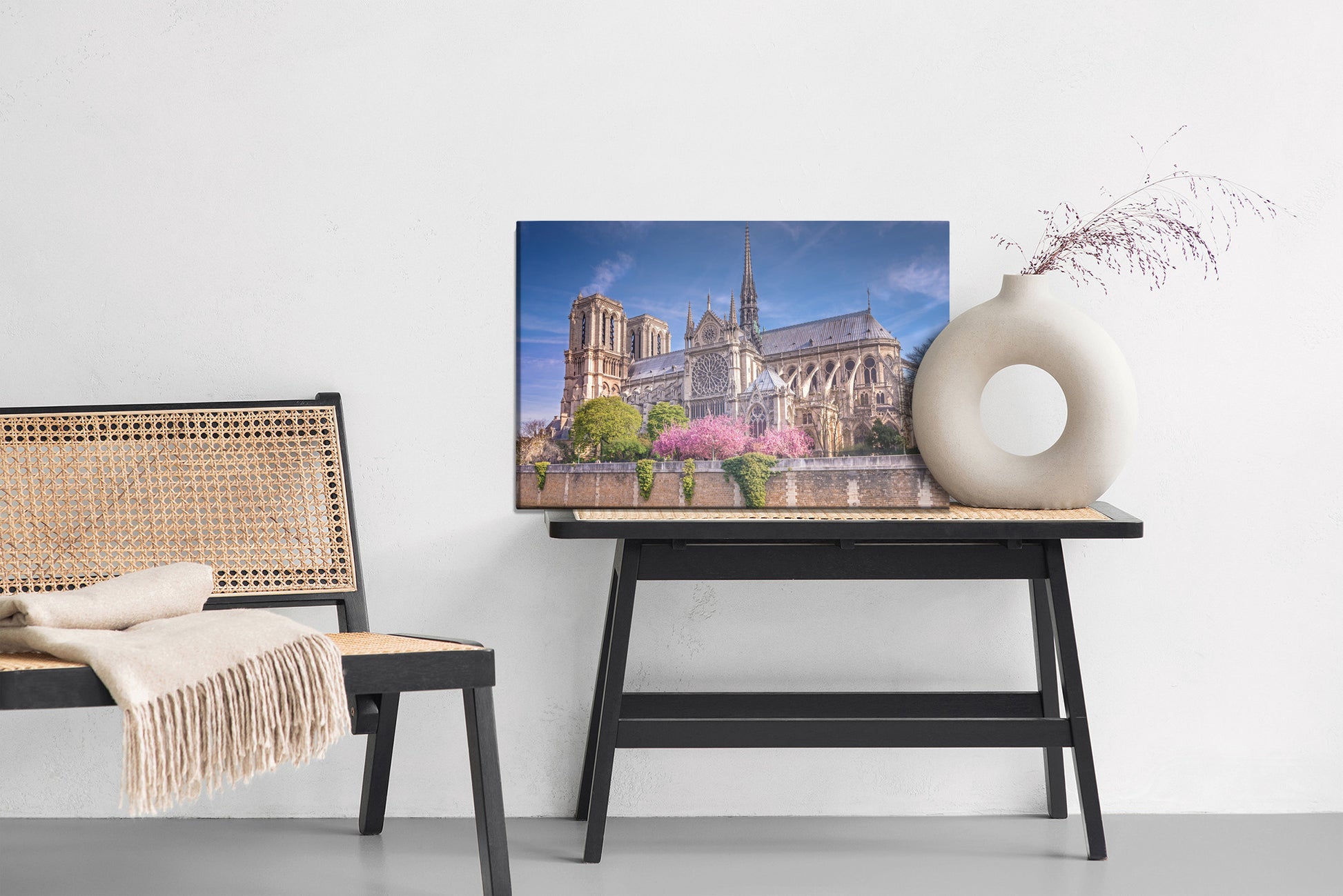 Obraz Na Płótnie Katedra Notre Dame – paryski symbol do wnętrz klasycznych, eleganckich i francuskich – widok 5