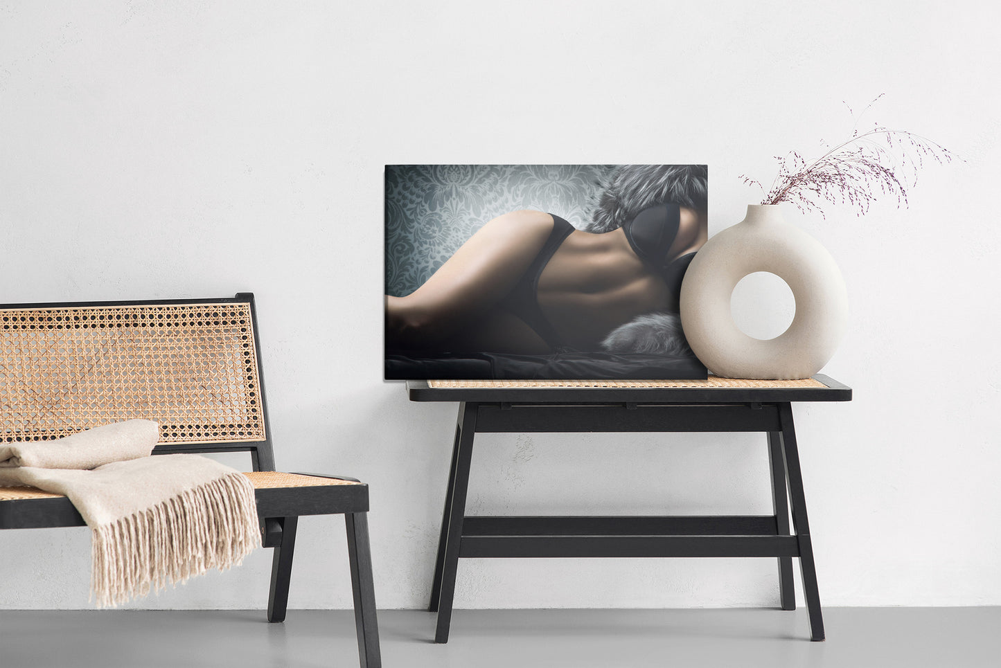 Obraz Na Płótnie Portret Kobiety – subtelny i elegancki do wnętrz modern classic i glamour – widok 5