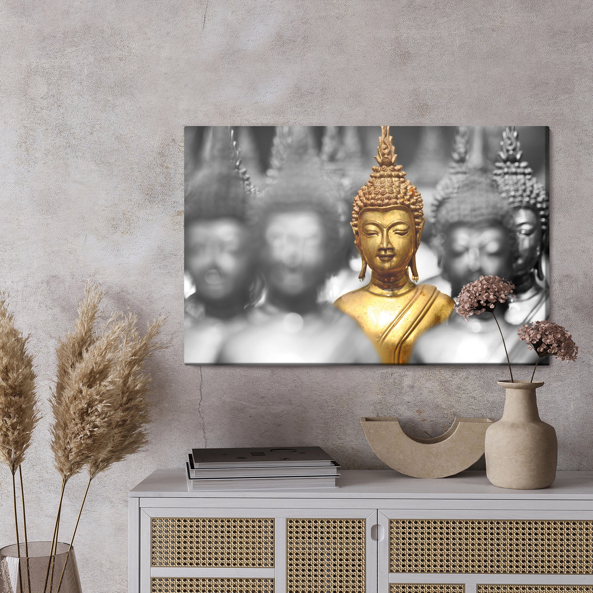 Obraz Na Płótnie Złoty Budda – symbol spokoju do wnętrz nowoczesnych, eklektycznych i w stylu Zen – widok 2