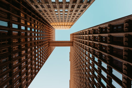 Obraz Na Płótnie Architektura – Monumentalna perspektywa do wnętrz nowoczesnych i industrialnych 120x80