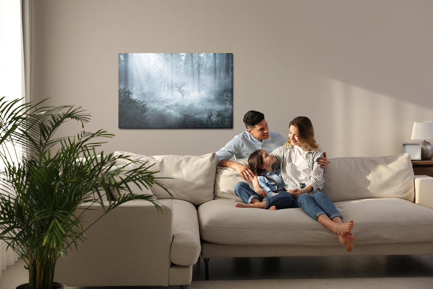 Obraz Na Płótnie Jeleń w Lesie – dekoracja w ciemnych barwach do wnętrz loft i modern rustic – widok 6