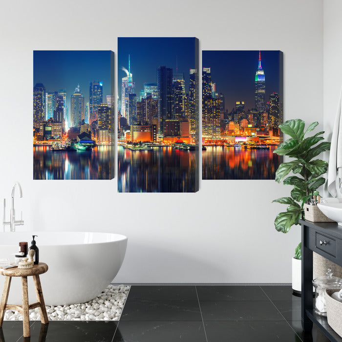 Obraz Wieloczęściowy Manhattan Nocą – dynamiczny blask do wnętrz nowoczesnych, industrialnych i glamour – widok 4