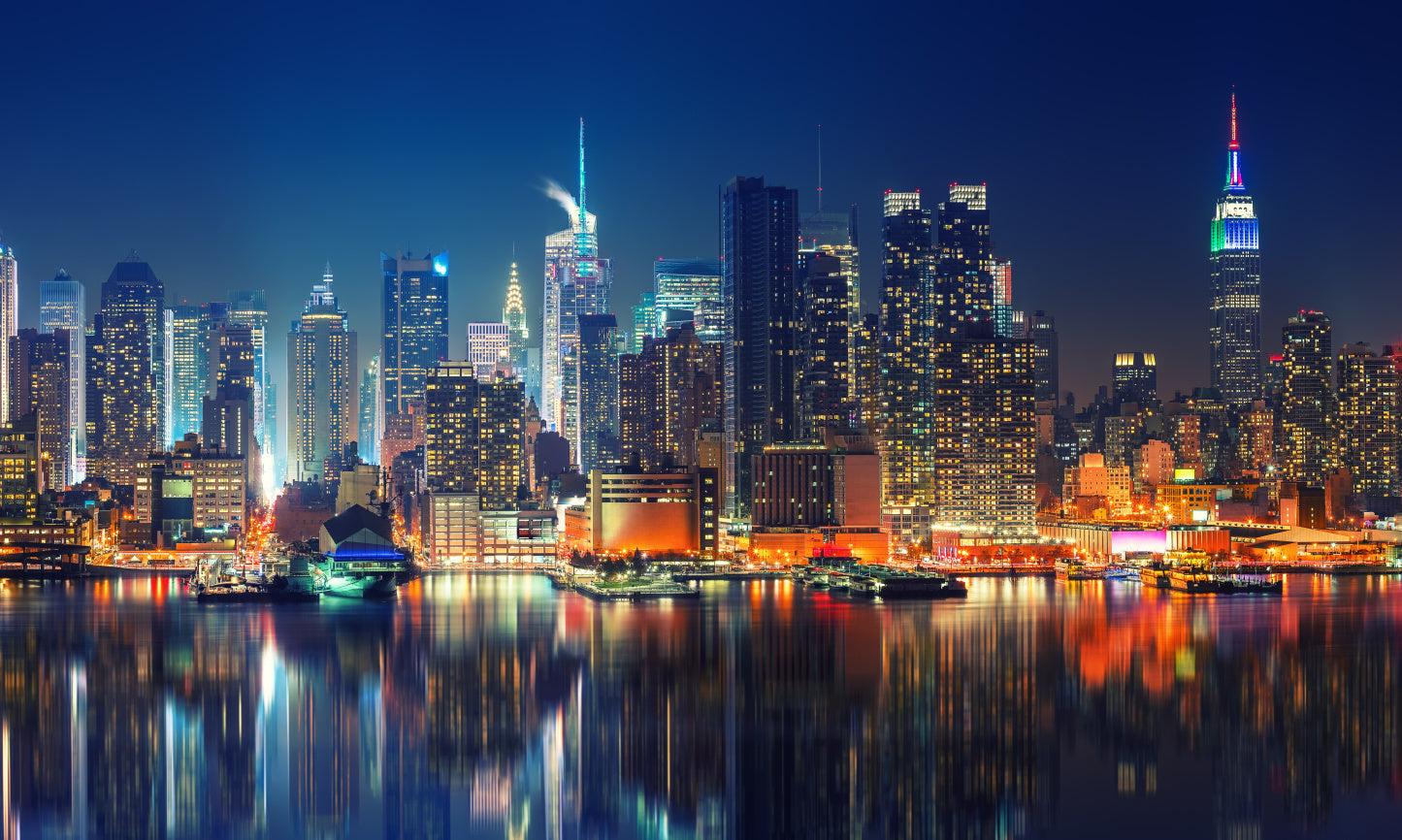 Obraz Wieloczęściowy Manhattan Nocą – miejska panorama do wnętrz nowoczesnych, loftowych i glamour 250x150