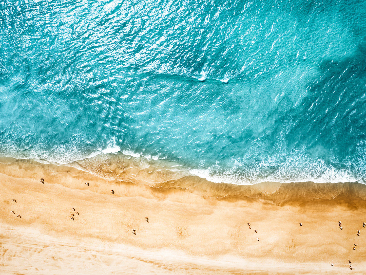 Obraz Wieloczęściowy Ocean i Plaża z Lotu Ptaka – relaksująca panorama morska do wnętrz Coastal, Skandynawskich i Boho 200x150