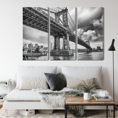 Obraz Wieloczęściowy Most Manhattan w Nowym Jorku – miejski pejzaż do wnętrz industrialnych i loftowych – widok 3