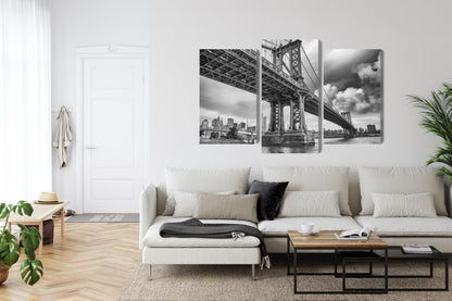 Obraz Wieloczęściowy Most Manhattan – dynamiczna panorama miejska do wnętrz industrialnych i nowoczesnych – widok 5