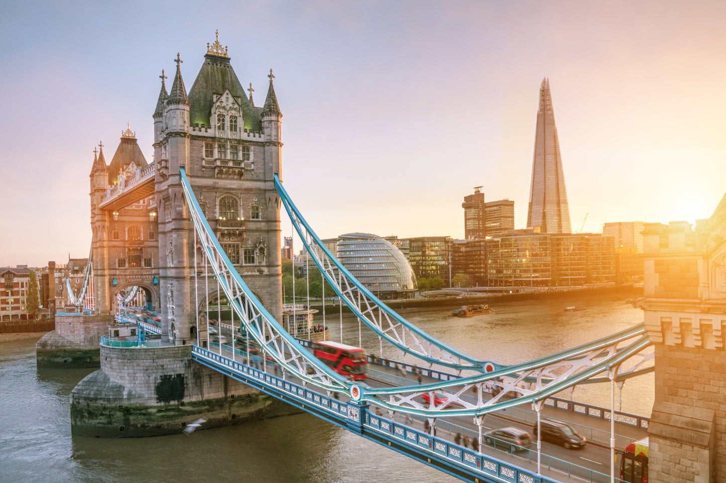 Obraz Wieloczęściowy Tower Bridge – majestatyczny wschód słońca do wnętrz nowoczesnych, loftowych i klasycznych 180x120