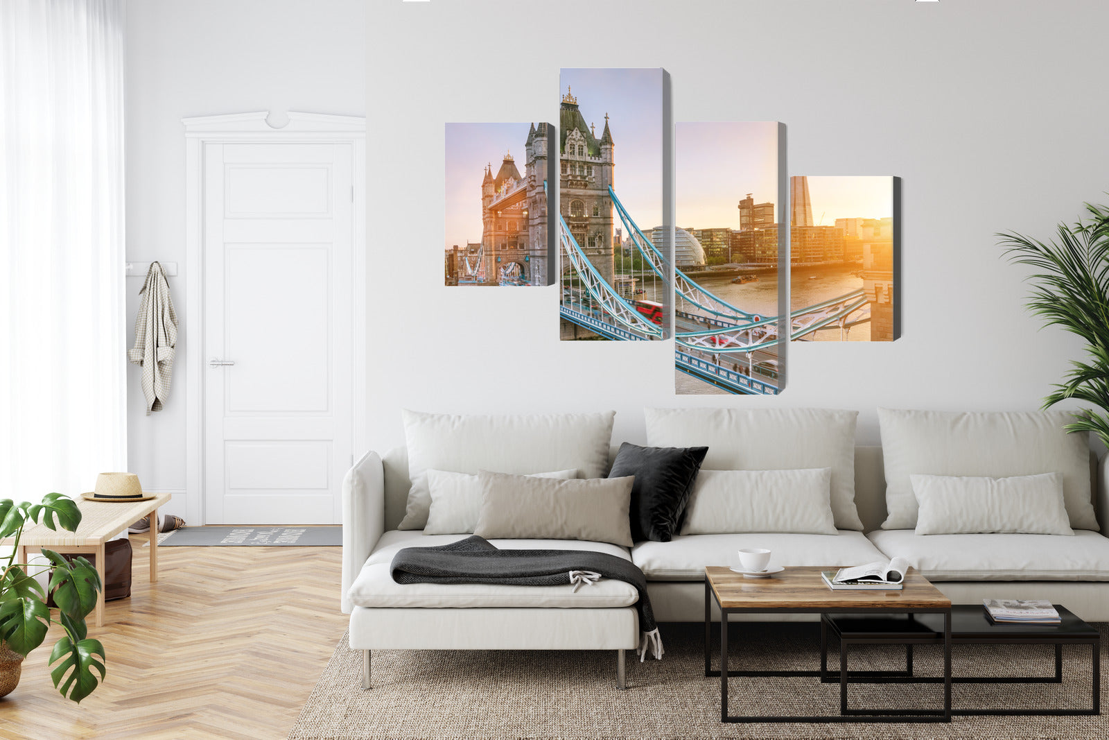 Obraz Wieloczęściowy Tower Bridge – rozświetlony wschód słońca do wnętrz nowoczesnych, industrialnych i eleganckich – widok 5