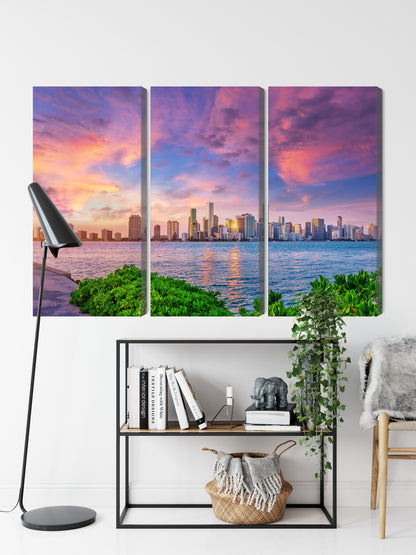 Obraz Wieloczęściowy Panorama Miami – dynamiczna miejska panorama do wnętrz nowoczesnych, glamour i art deco – widok 8