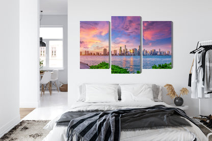 Obraz Wieloczęściowy Panorama Miami – energetyczny zachód słońca do wnętrz nowoczesnych, glamour i współczesnych – widok 6
