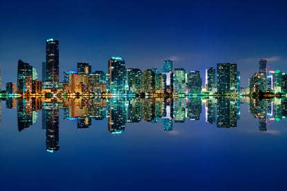 Obraz Wieloczęściowy Panorama Miami Nocą – miejska nocna panorama do wnętrz nowoczesnych i loftowych 180x120