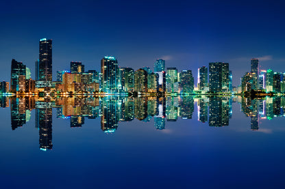 Obraz Wieloczęściowy Panorama Miami Nocą – miejski pejzaż do wnętrz nowoczesnych i minimalistycznych 180x120