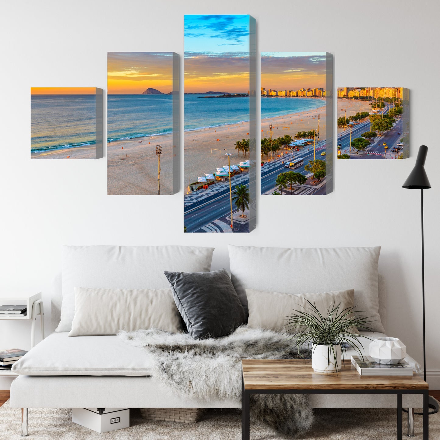 Obraz Wieloczęściowy Plaża Copacabana o Wschodzie – egzotyczna panorama do wnętrz nowoczesnych, boho i glamour – widok 3