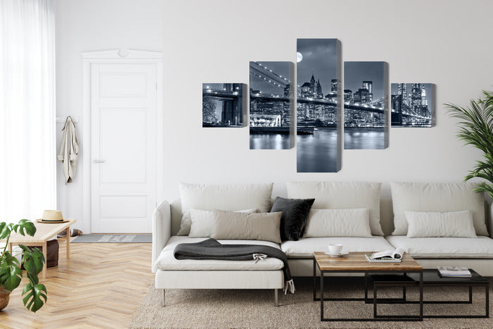 Obraz Wieloczęściowy Nocna Panorama Nowego Jorku – miejski szyk do wnętrz nowoczesnych, industrialnych i eleganckich – widok 5