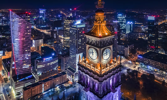 Obraz Wieloczęściowy Warszawska Panorama Nocą – miejski blask do wnętrz nowoczesnych, industrialnych i loftowych 250x150