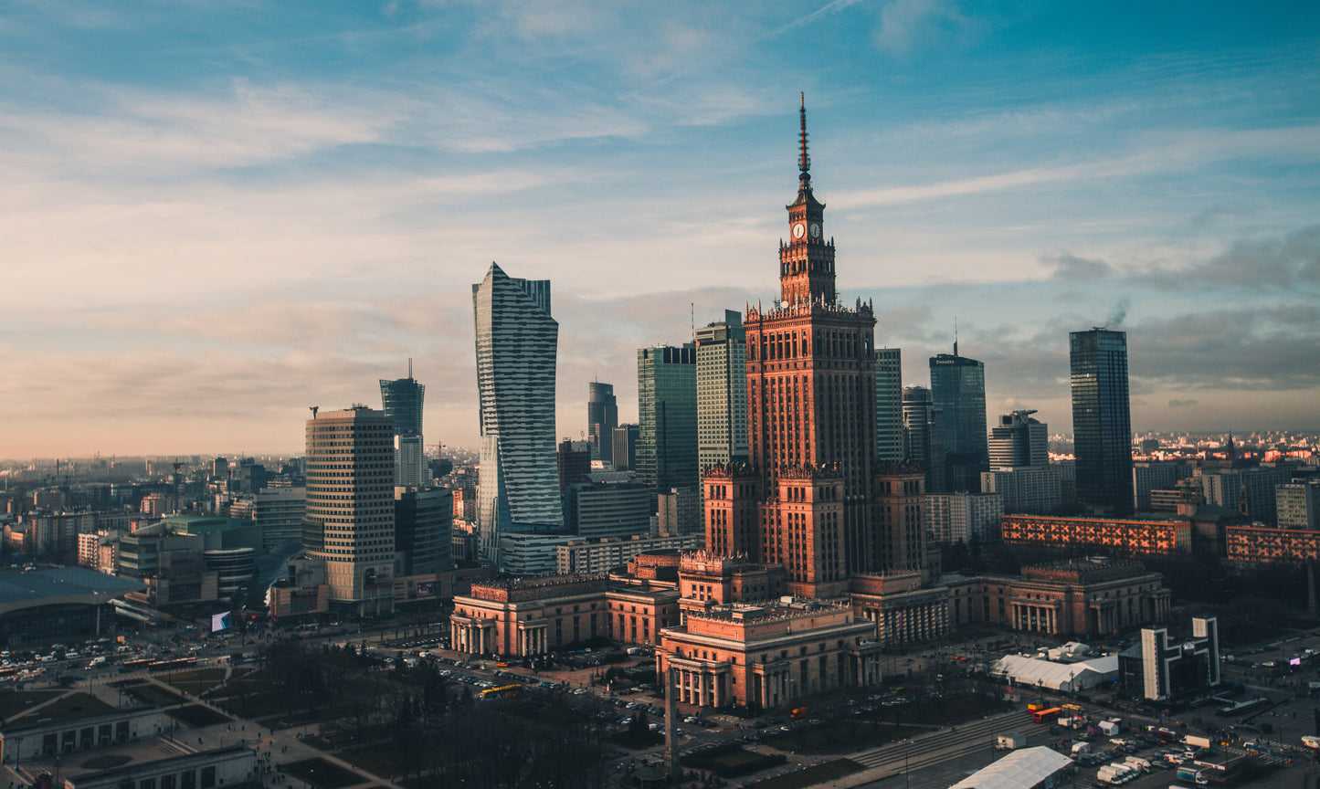 Obraz Wieloczęściowy Warszawa Pałac Kultury – ikoniczny widok do wnętrz nowoczesnych i industrialnych 250x150
