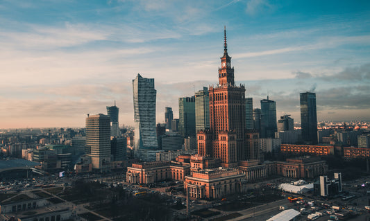 Obraz Wieloczęściowy Warszawa Pałac Kultury – ikoniczny widok do wnętrz nowoczesnych i industrialnych 250x150