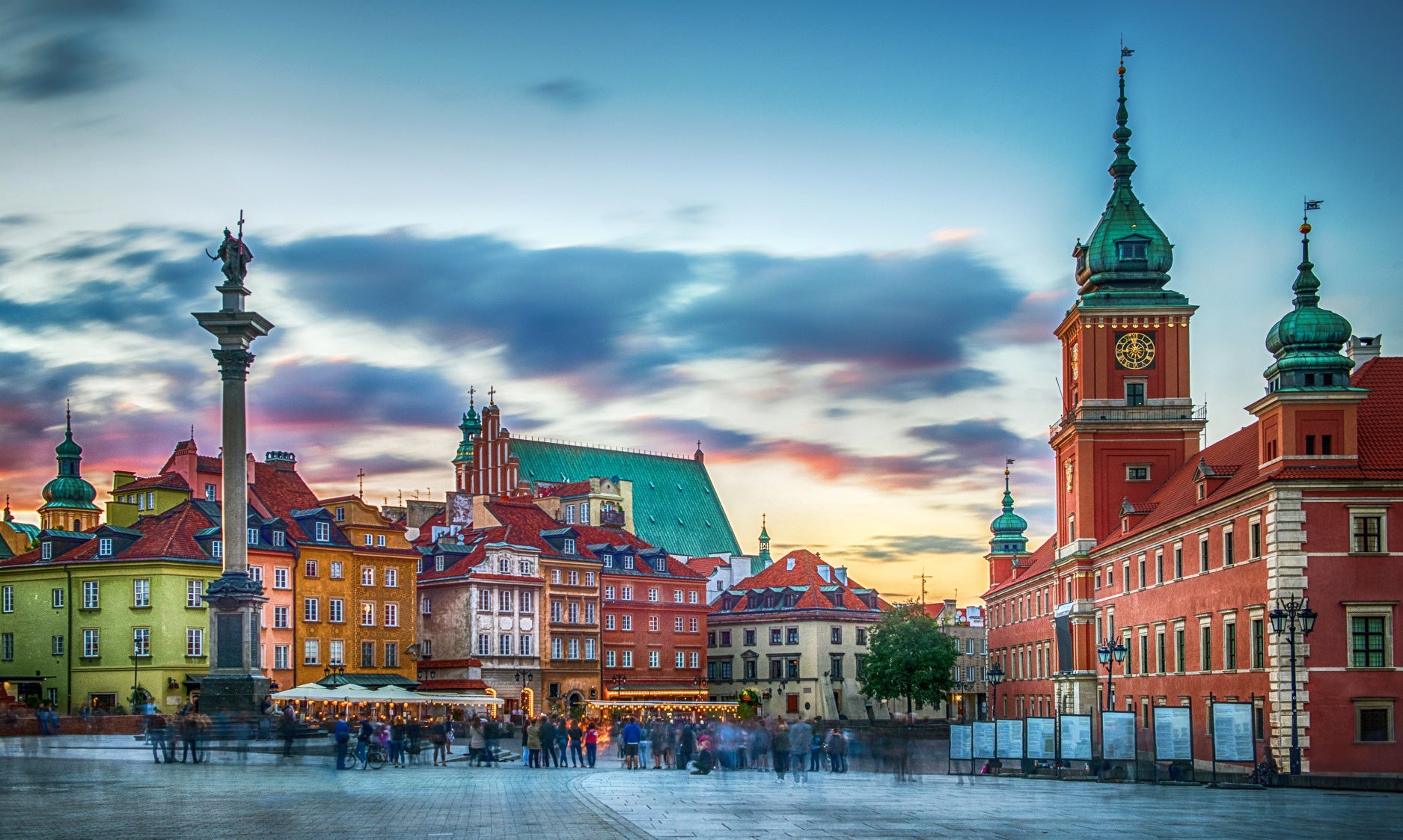 Obraz Wieloczęściowy Zamek Królewski – ikona stolicy do wnętrz klasycznych i nowoczesnych 250x150