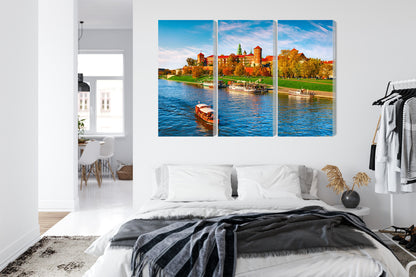 Obraz Wieloczęściowy Zamek Wawel – klasyczna panorama Krakowa do wnętrz eleganckich i nowoczesnych – widok 6