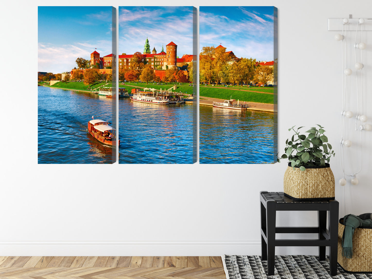 Obraz Wieloczęściowy Zamek Wawel – klasyczna panorama Krakowa do wnętrz eleganckich i nowoczesnych – widok 7