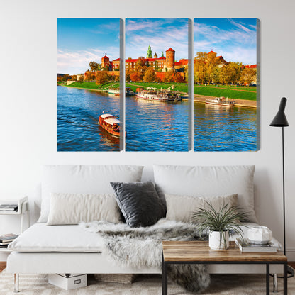 Obraz Wieloczęściowy Zamek Wawel – klasyczna panorama Krakowa do wnętrz eleganckich i nowoczesnych – widok 3
