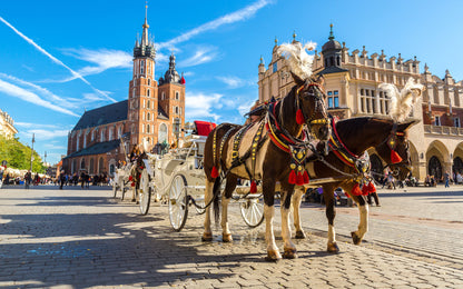 Obraz Wieloczęściowy Powozy Konne Kraków – historyczny urok do wnętrz klasycznych i eklektycznych 240x150