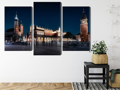 Obraz Wieloczęściowy Krakowskie Sukiennice – nocna panorama do wnętrz nowoczesnych i industrialnych – widok 7