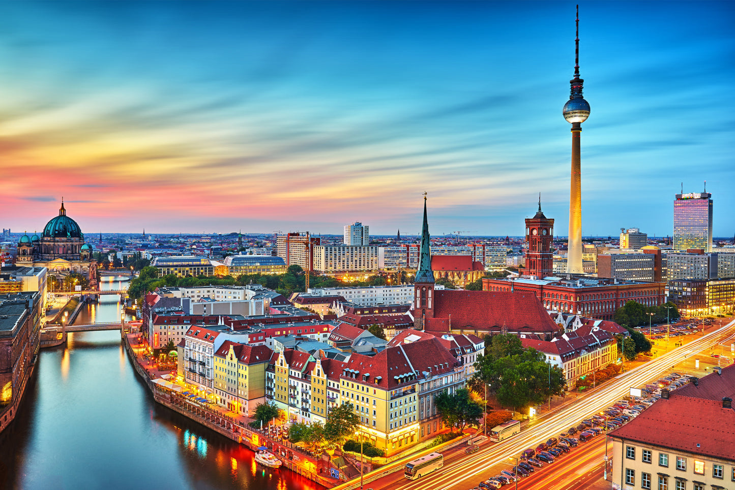Obraz Wieloczęściowy Panorama Berlina – miejski zachód do wnętrz nowoczesnych, industrialnych 180x120