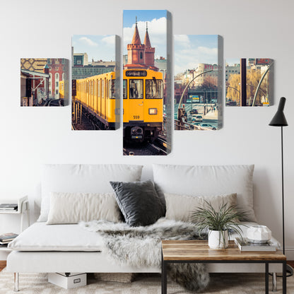 Obraz Wieloczęściowy Żółty Pociąg Berlin – miejska panorama do wnętrz industrialnych, nowoczesnych, loftowych – widok 3
