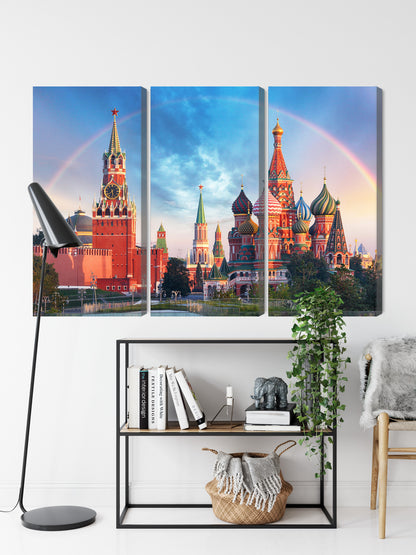 Obraz Wieloczęściowy Panorama Kremla – ikoniczny widok do wnętrz klasycznych, eklektycznych i nowoczesnych – widok 8