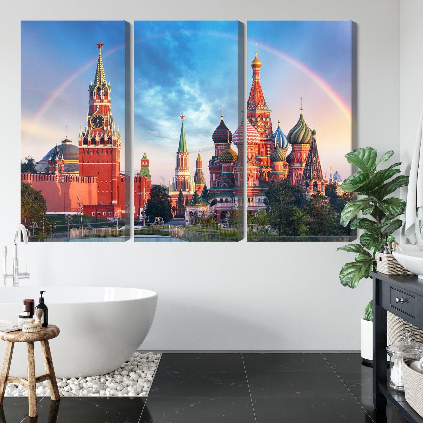 Obraz Wieloczęściowy Panorama Kremla – ikoniczny widok do wnętrz klasycznych, eklektycznych i nowoczesnych – widok 4